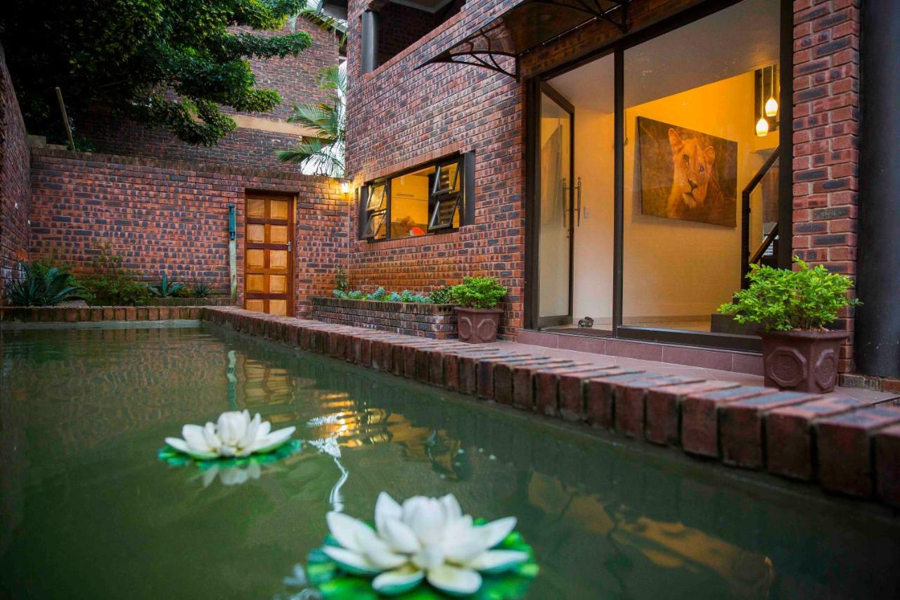 Palmwood Guesthouse Amanzimtoti Esterno foto